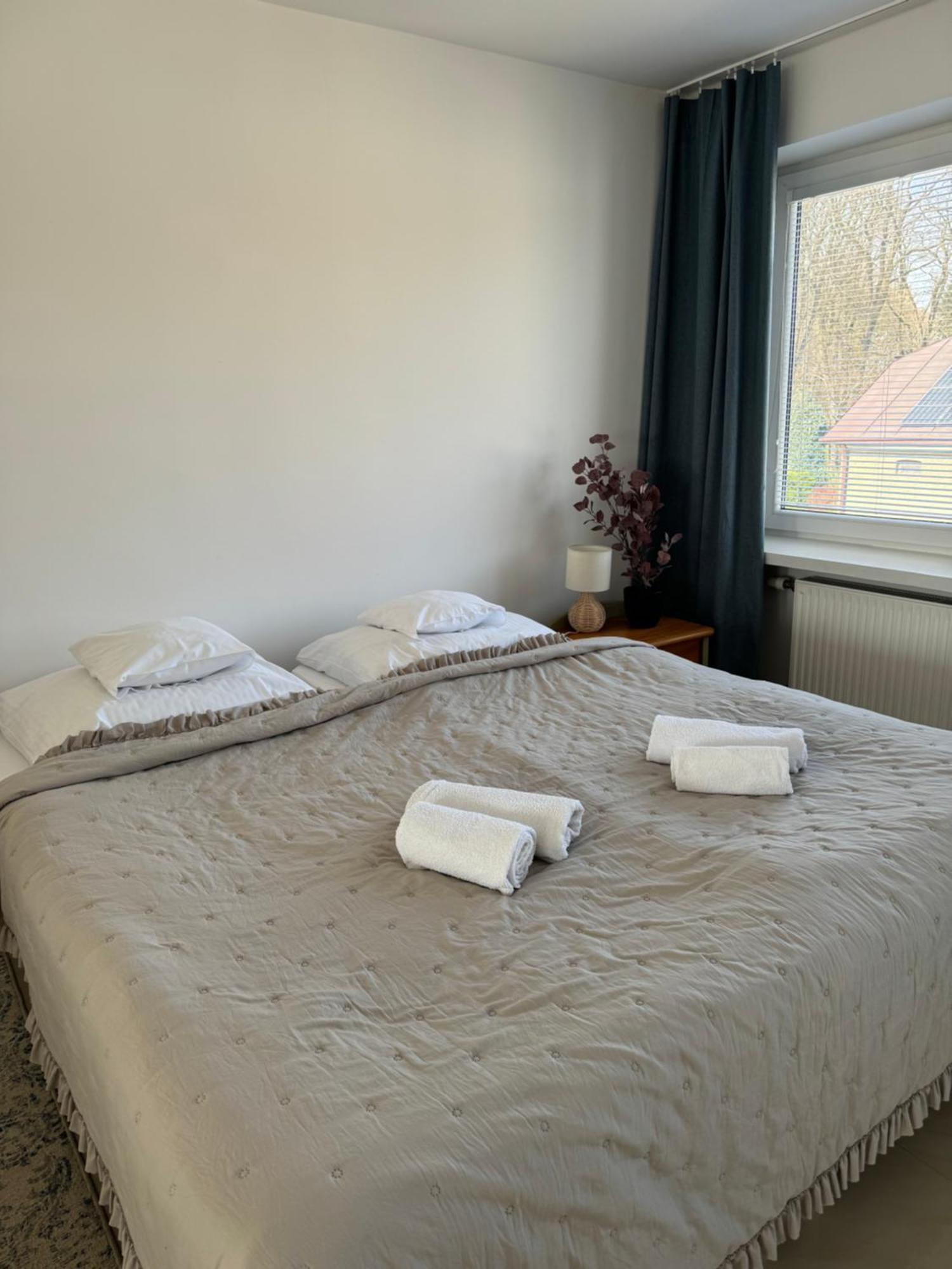 Apartamenty Cud Miód Krosno Exterior foto